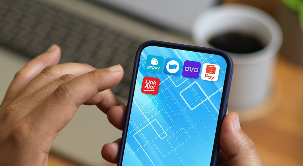 DANA - The Best Digital Wallet / E-Wallet Application in Indonesia Right Now